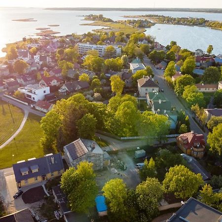 Õhtu Apartments Haapsalu Exterior foto
